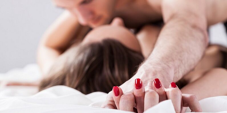 intymność dzięki nasadce powiększającej penisa